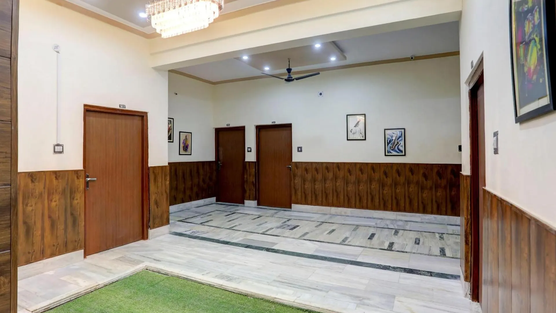 Hotel O Stay Varanasi Cantt 3*,