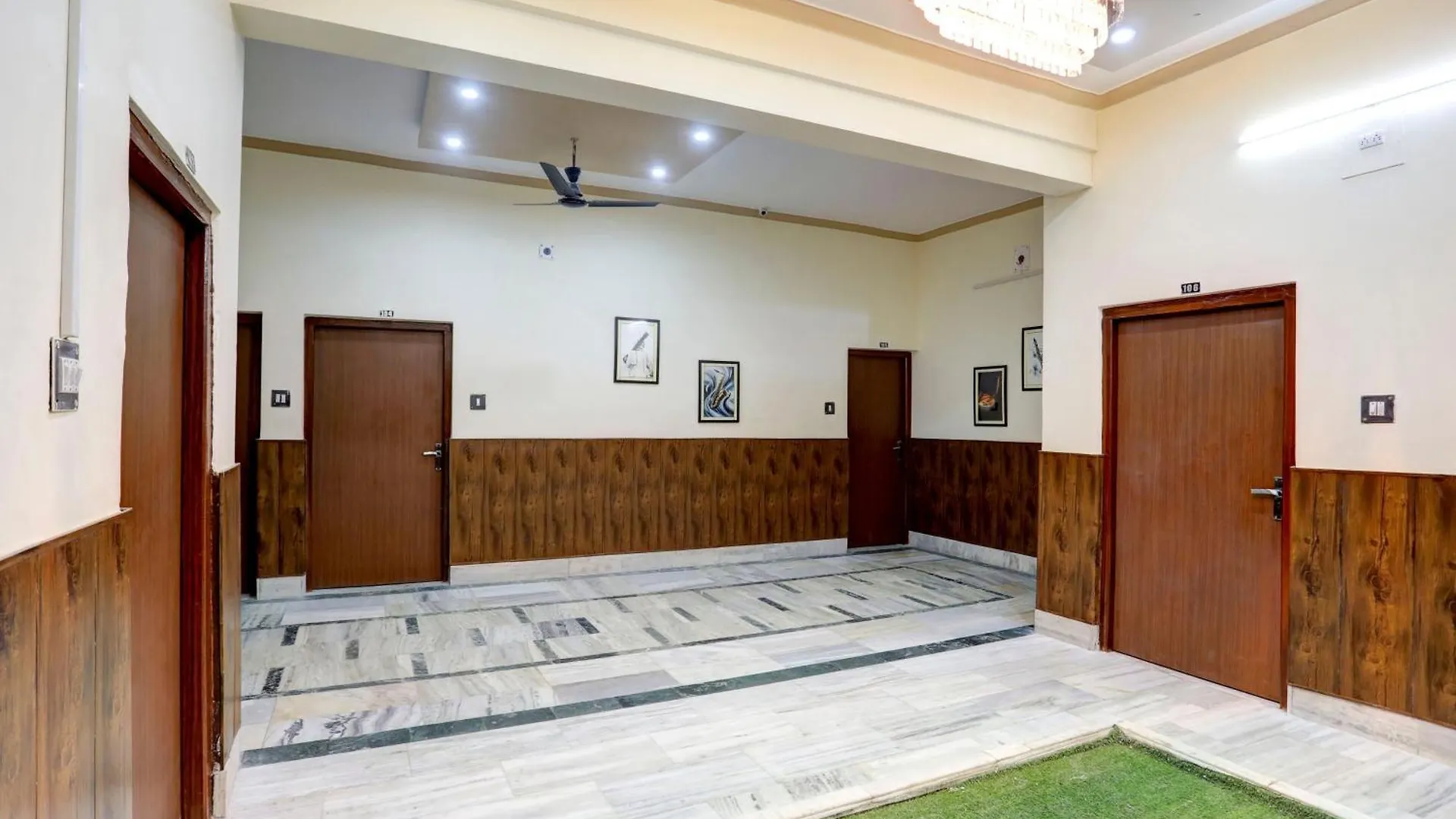 Hotel O Stay Varanasi Cantt